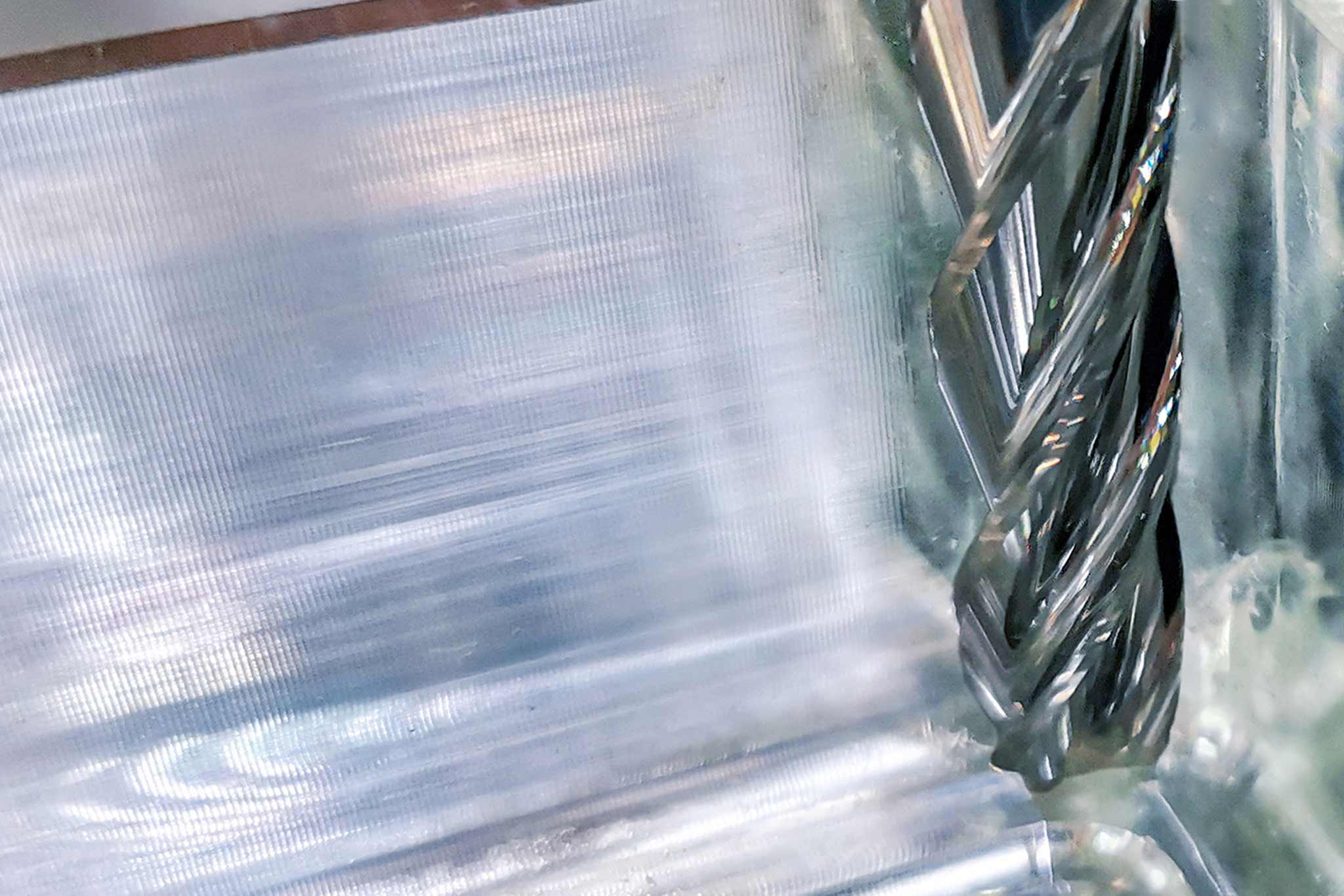 Der Vollhartmetall-Schlichtfräser OptiMill-SPM-Finish von MAPAL.