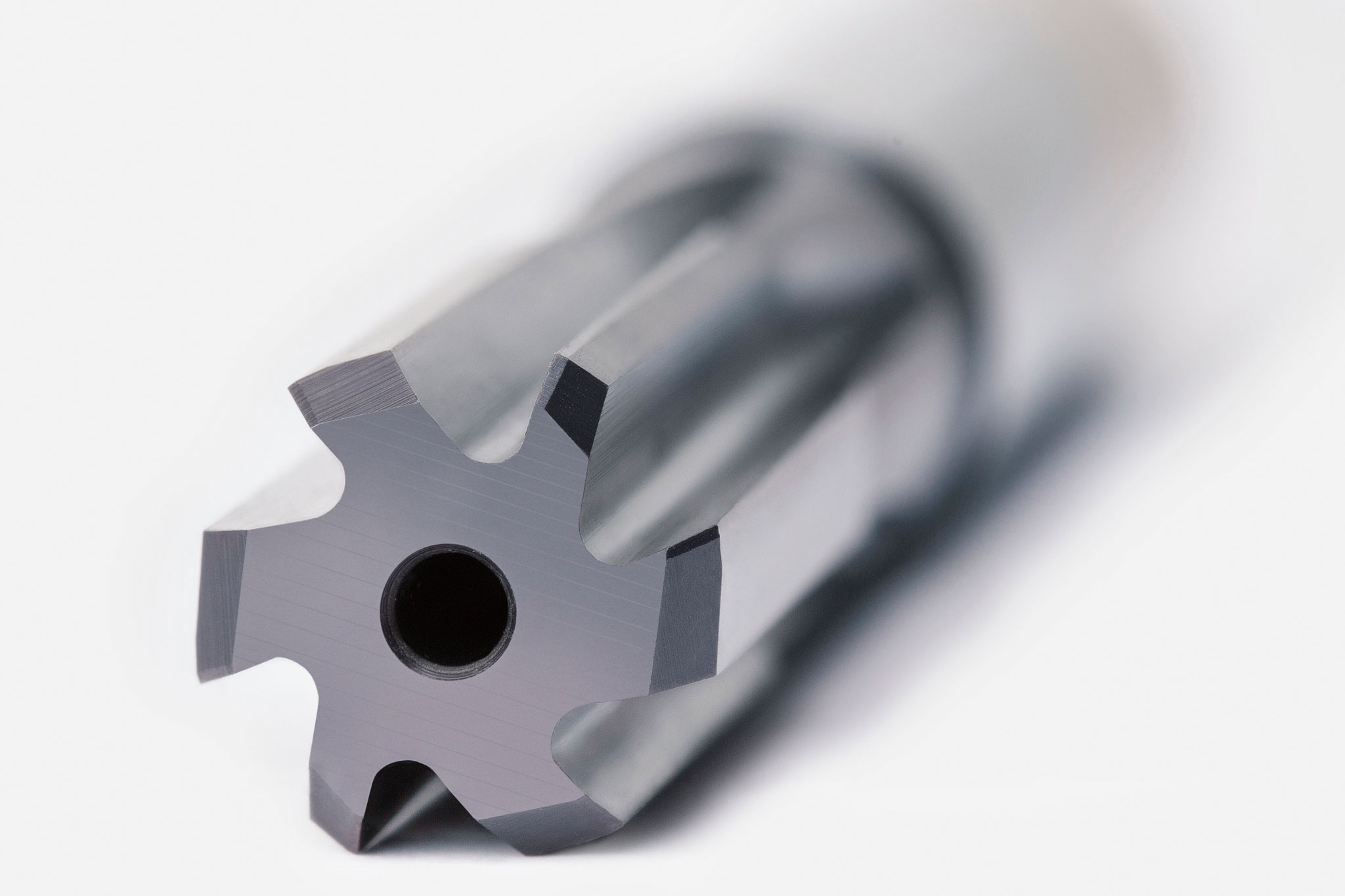The picture shows a FixReam high-performance reamer from MAPAL in the front view.