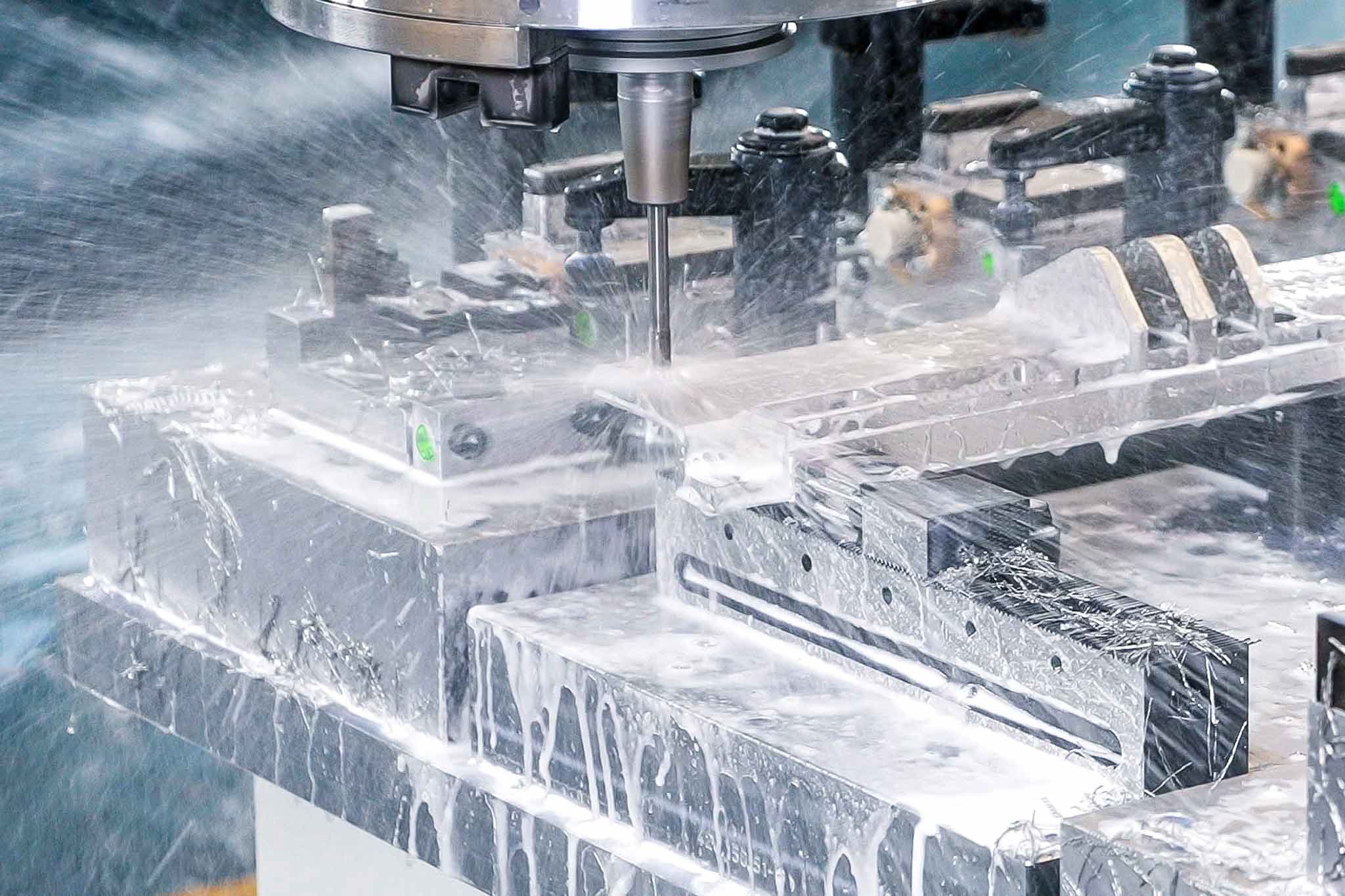 A FixReam reamer from MAPAL in use for titanium machining.