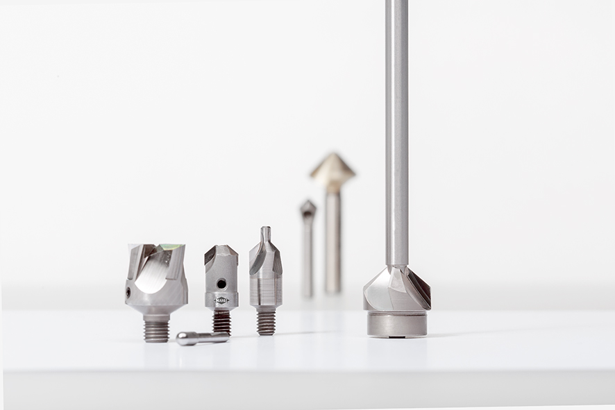 The picture shows a selection of countersinking tools from MAPAL.
