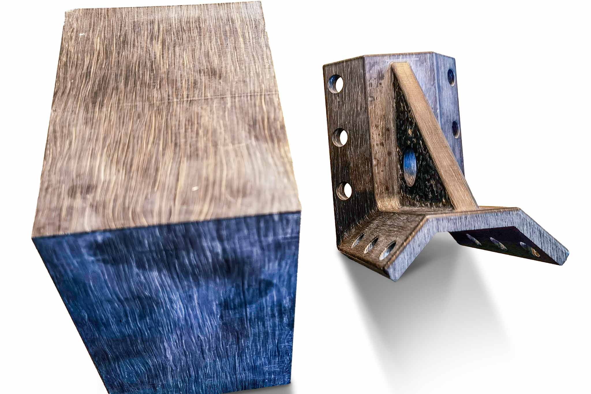 The test component of the use case is a 100 mm thick CFRP block made of ERPATEX_CFS.